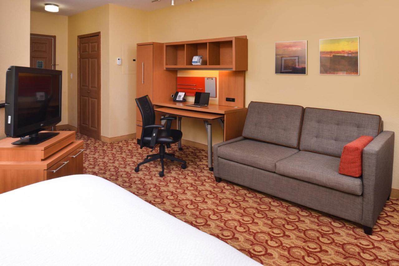 Candlewood Suites Miami Lakes By Ihg Buitenkant foto