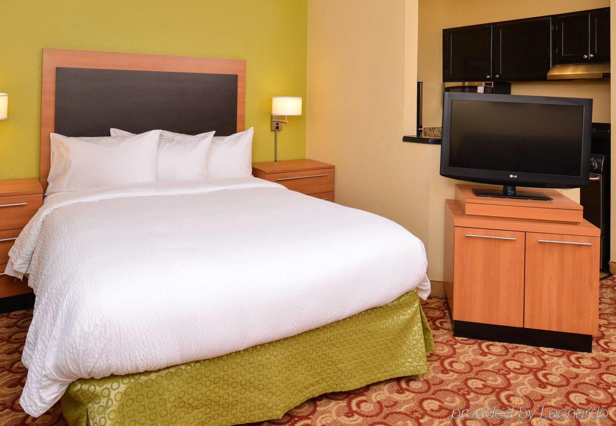 Candlewood Suites Miami Lakes By Ihg Buitenkant foto